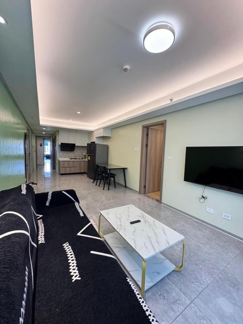 L Condotel Paranaque City Room photo