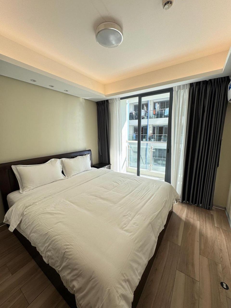 L Condotel Paranaque City Room photo